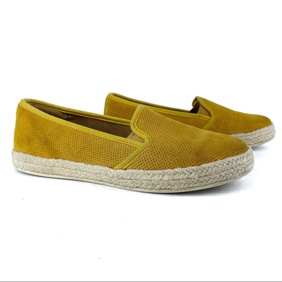 clarks yellow flats